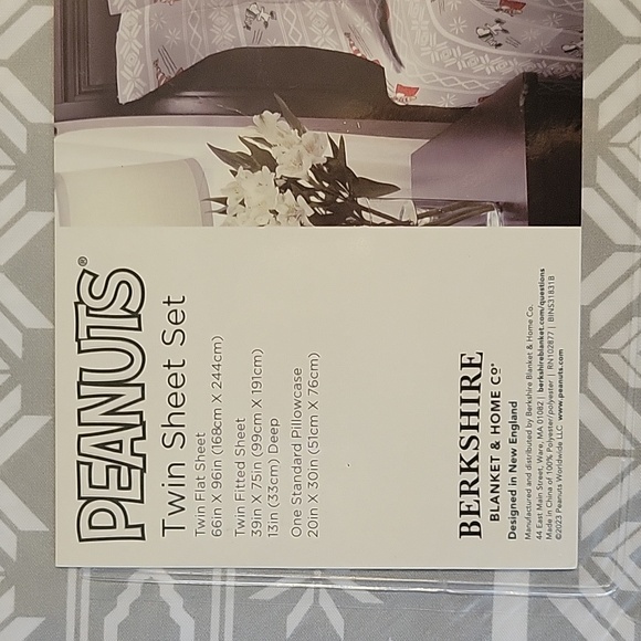 Peanuts twin sheet set - Picture 3 of 3